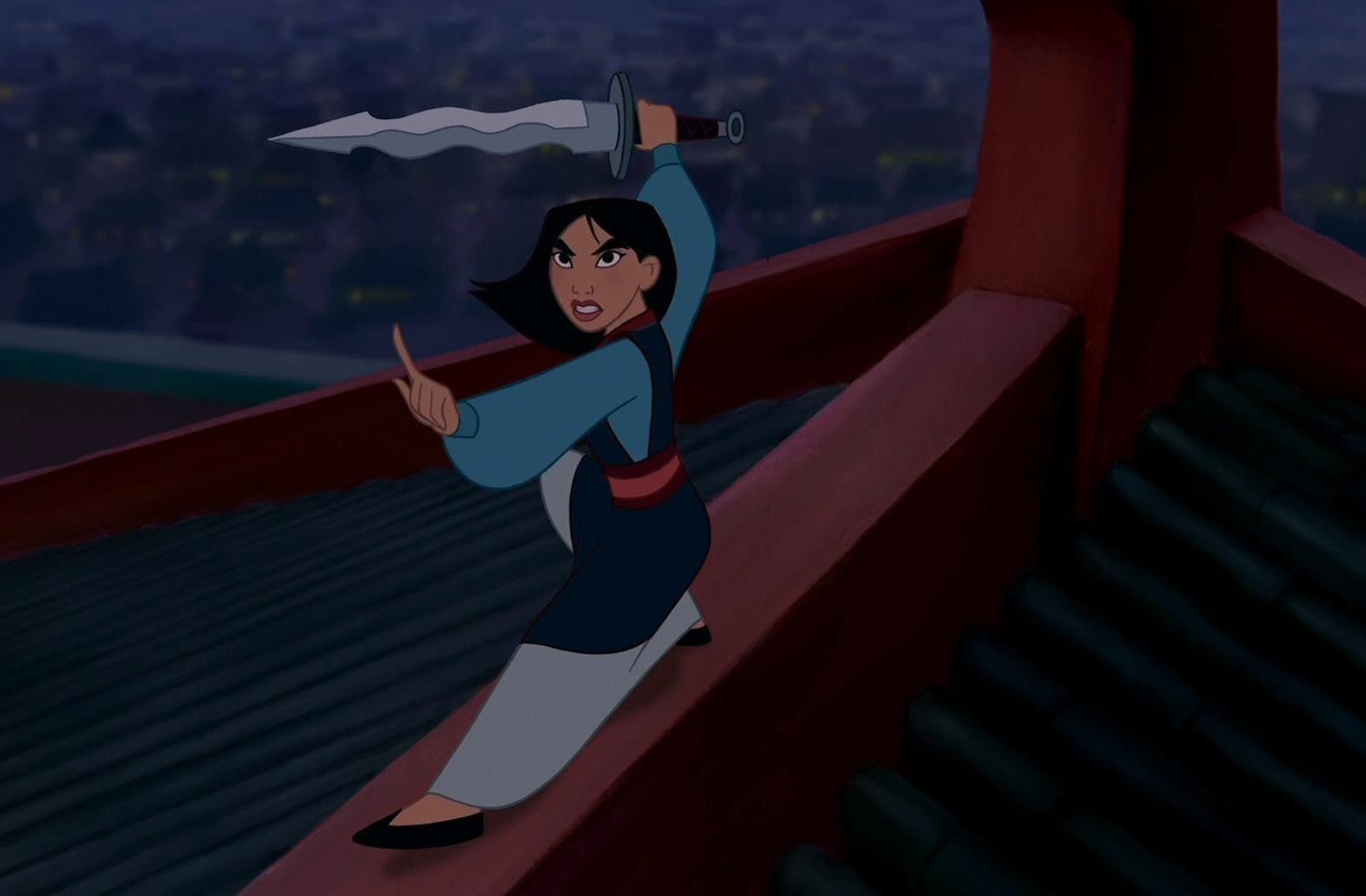 花木兰女扮男装,跟士兵一起吃住,真的没人发现她是女儿身吗?