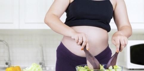 发育|胎儿“畸形”是吃出来的，孕期4类食物碰不得，为了娃要忍住
