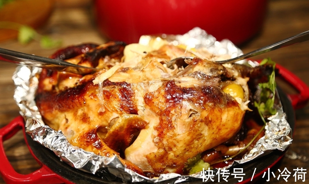 红烧酱油|跟30年老大厨学来的秘制鸡做法:外焦里嫩,筷子一扒就脱骨!
