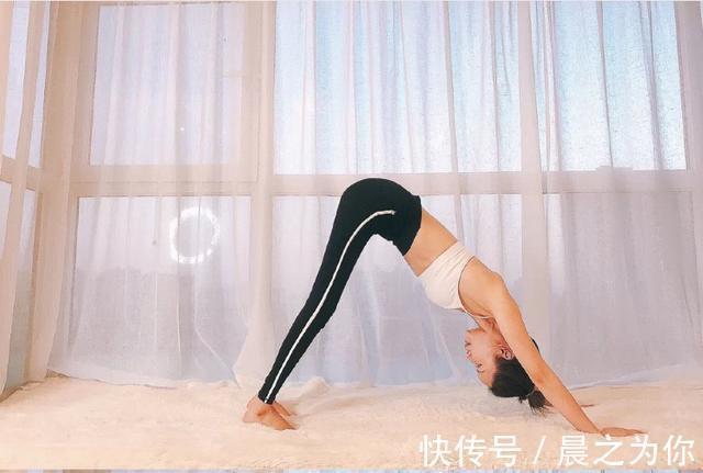 m最甜“宅男女神”Manyo,每天坚持健身打卡,自律的生活最阳光!