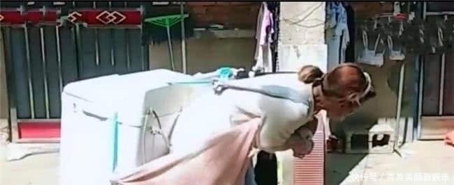 妈妈|脑瘫妈妈怀上双胞胎,不顾反对生下来,10年后孩子的话令人泪奔