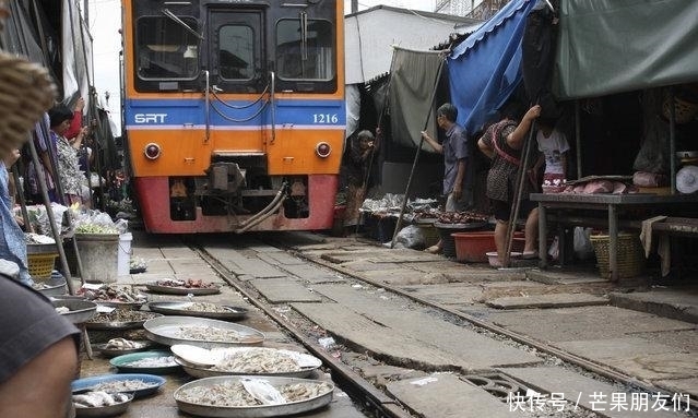 奇葩|不可思议的奇葩市场,他们真是用生命在做生意