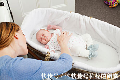 刘一|产妇出院回家,由谁抱孩子更好?专家:四个候选人+两大候选条件