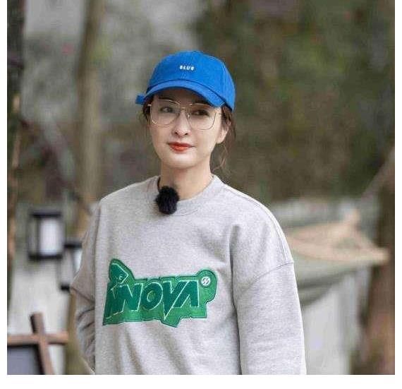 《你好星期六》官博开通,《快本》终成回忆?心疼“快乐家族”