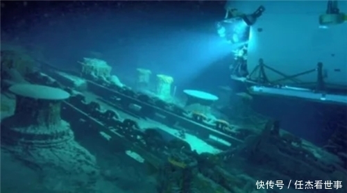 日本潜艇深入海底1万米，捕捉到的一海洋生物，给人类敲响了警钟