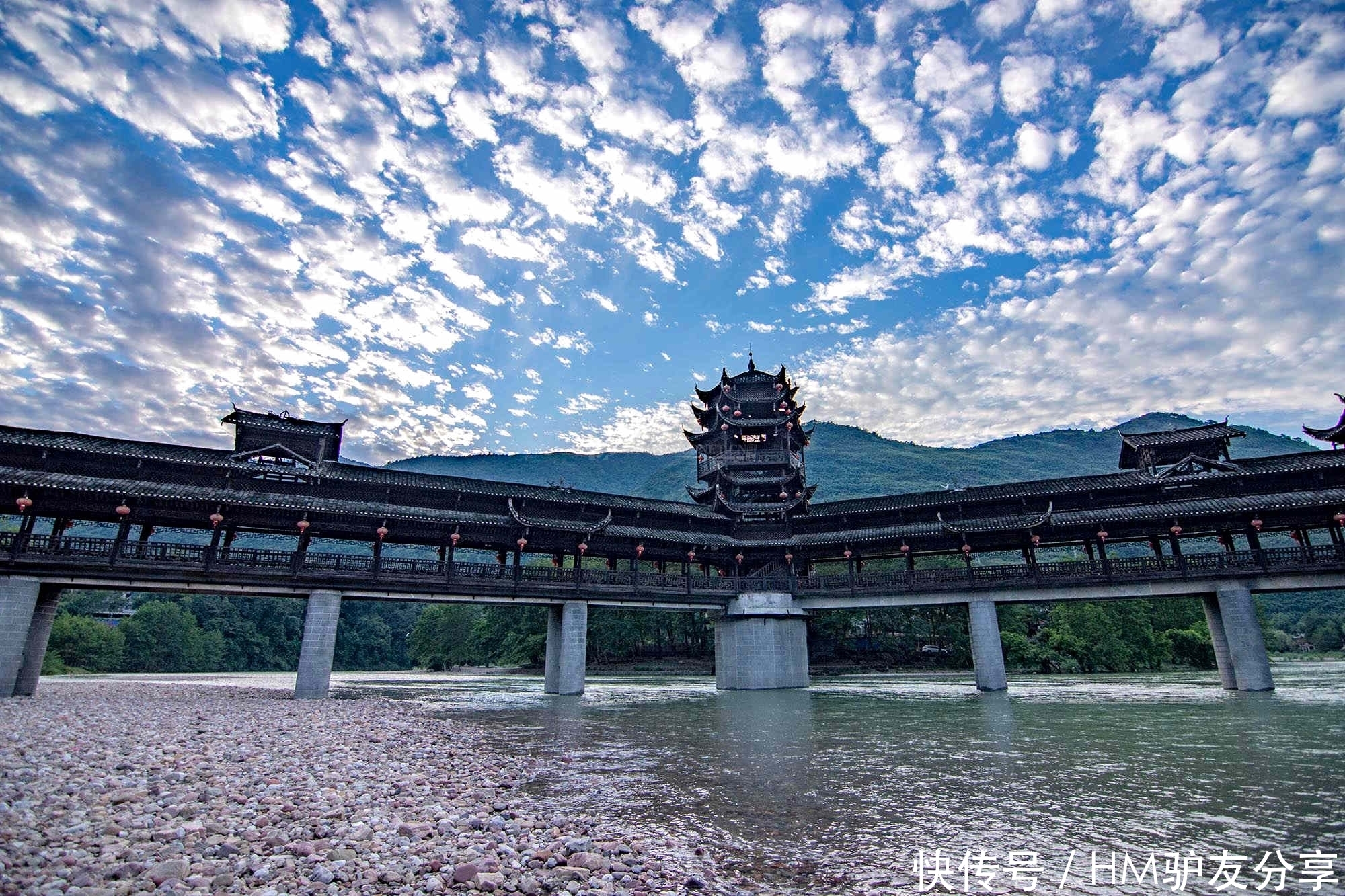 山水|藏在深山的世界最长风雨桥：不是山水画，却是山水