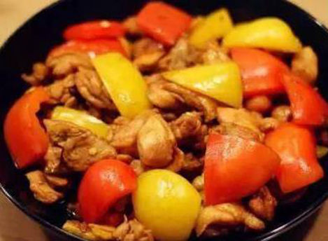 家味美食五花肉炒肝,酱焖排骨,小炒鸡块,蒜香炸排骨的做法