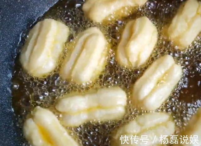 健康|不加泡打粉，不用巩，教你做健康油条，2个关键步骤，蓬松又酥脆