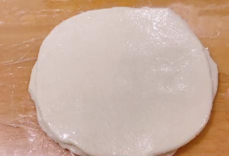 入春后,别忘给家人吃的面食,不煎也不煮,上锅一蒸香软更劲道