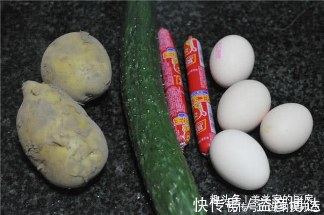 又薄又软的水烙馍，其实很简单，不用煎不用烙，卷菜卷肉都好吃！