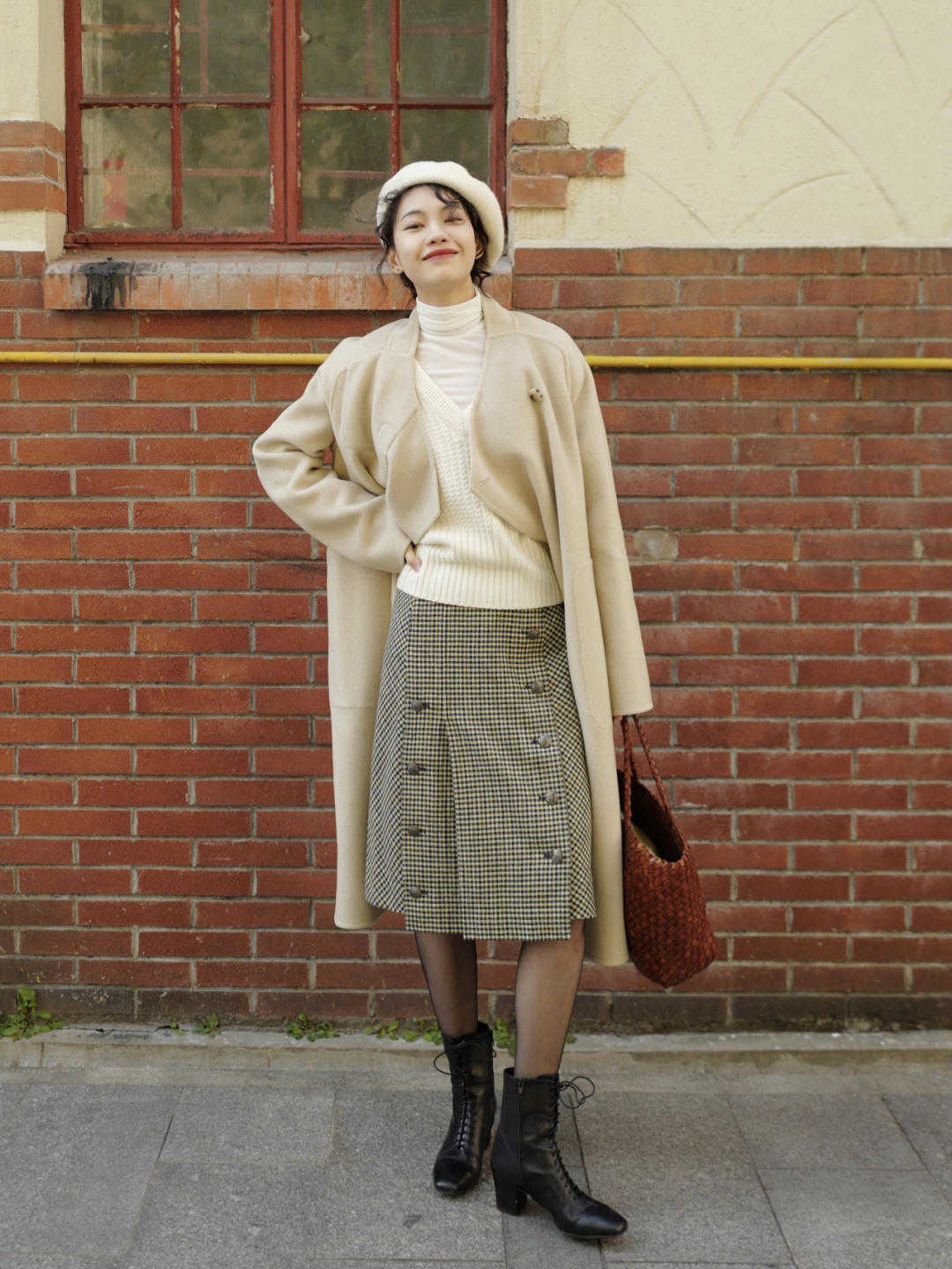 cp|寒冬一定穿半裙+靴子,不仅优雅时尚,有气质,让你遇见美好