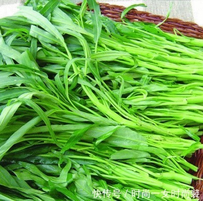 吃起来|最近我家迷上了这道菜,比韭菜都要鲜,吃起来香甜脆嫩,堪称美味