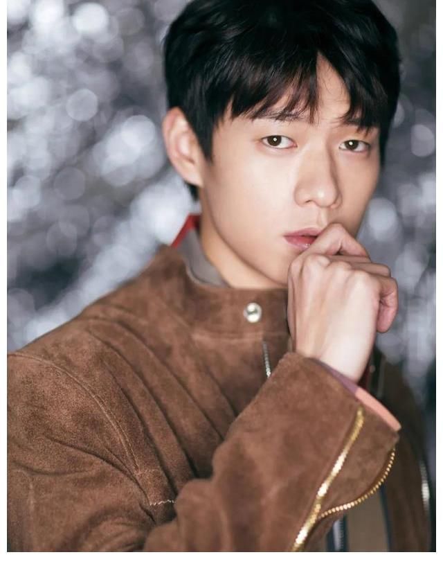 魏大勋|超有趣~小狮子的脑袋，变成了方形，要怎么变回去呢