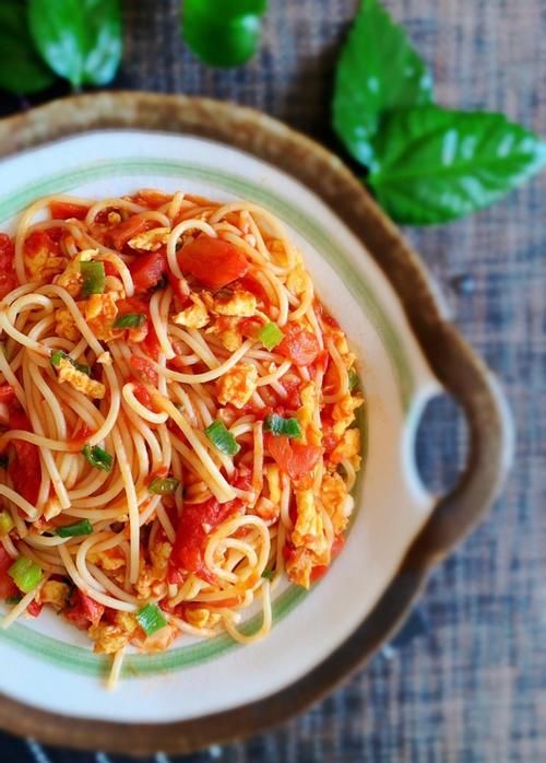  减脂期也可以吃的面条，酸甜浓郁，香气扑鼻