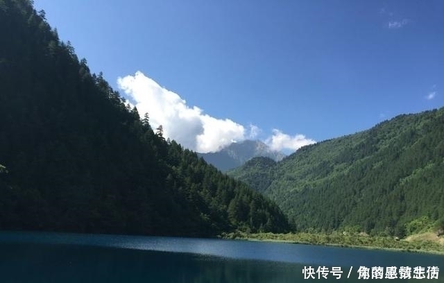 世界最美的景色私藏中国九寨沟，你知道吗？