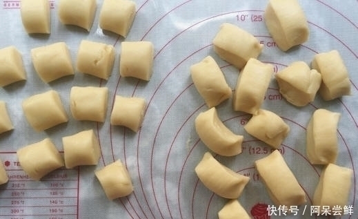 中秋月饼不用买了,教你月饼做法,一看就会,干净卫生又好吃