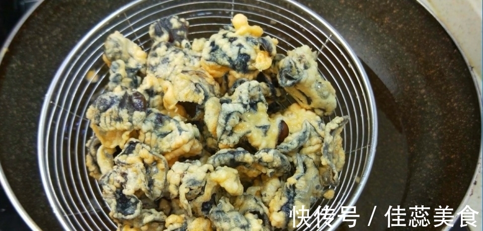 解馋|半碗木耳加2个鸡蛋，试试这个独特的做法，口感鲜香味美，好解馋