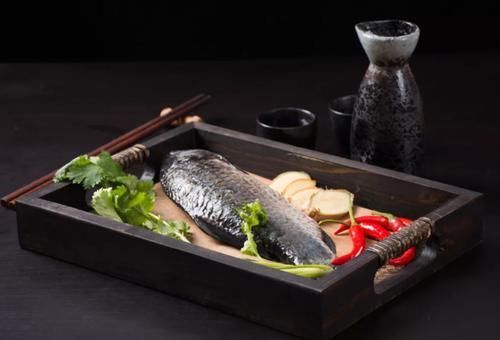 不饱和脂肪酸|秋天吃鱼好处多,利于控制血糖的三种鱼,糖尿病人收好了