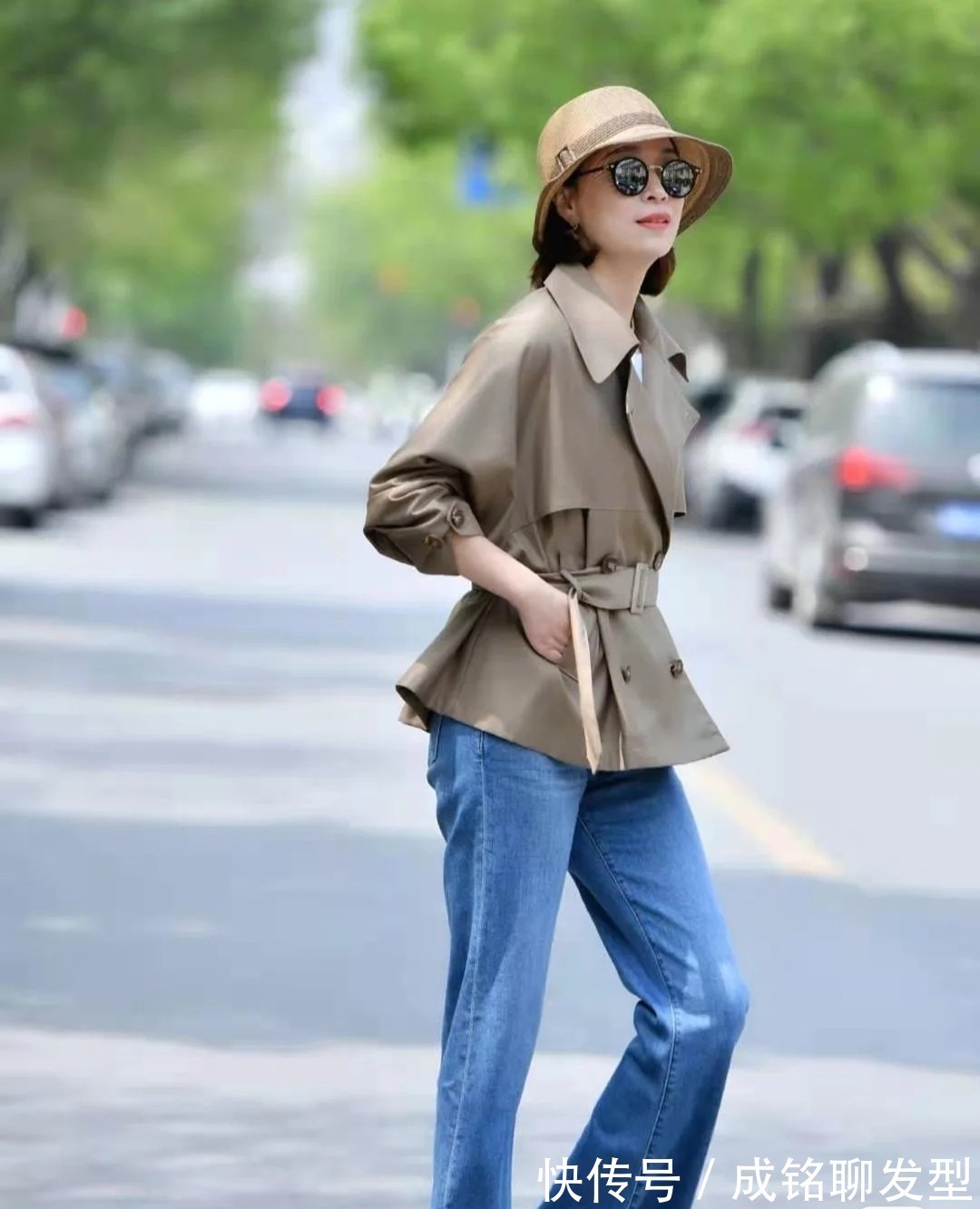 穿搭|既然已不再年轻,那就这样优雅下去,这几位的穿搭技巧建议学一下