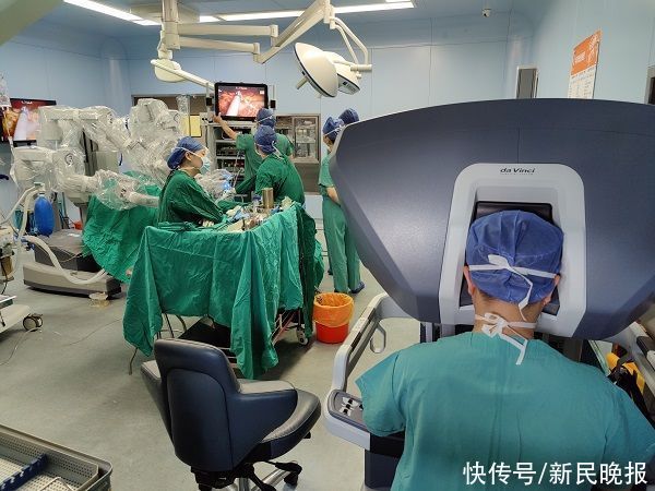 良性肿瘤|体检发现胰腺良性肿瘤怎么办？长征医院的“亚洲首次”让病人点赞