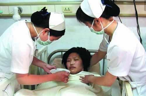 早期症状|45岁后“宫颈癌”高爆发,女性身体提前3次“警告”,千万别大意