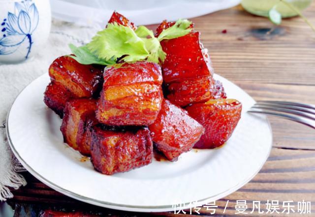 入味|做红烧肉,大厨教你“少2样多2步”,保证软烂又入味,肥而不腻