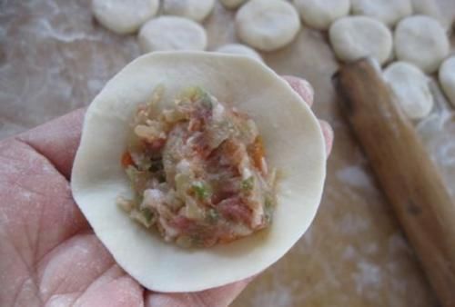 肉馅|萝卜做馅，不要焯水或者直接包，教你一招，饺子味道香，特好吃