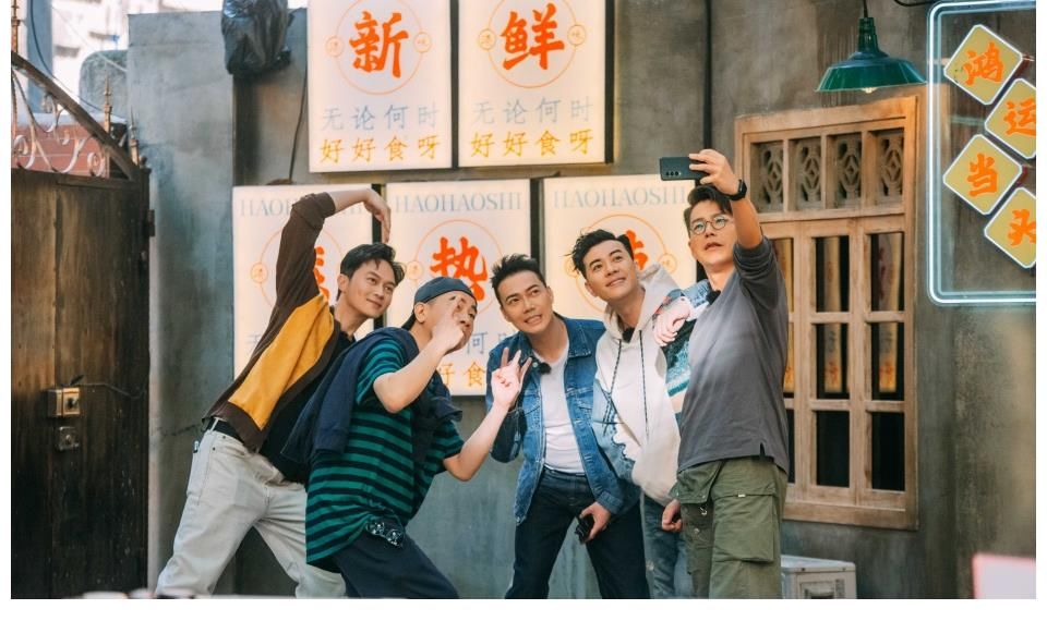 大湾仔追忆大排档往事真情流露,《大湾仔的夜》用最真实的烟火治愈生活