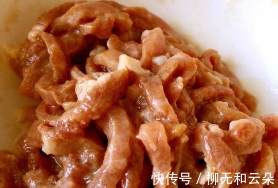 美味|伏天这菜是个宝，跟木耳搭配简单一炒，营养美味又鲜香，好吃下饭！
