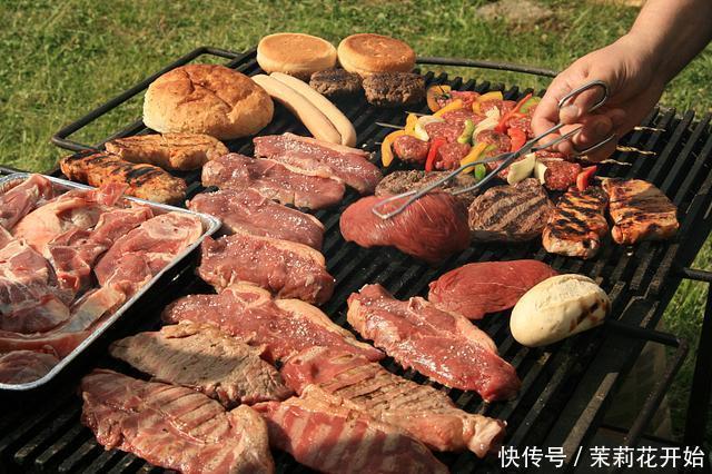 粪便|3种食物是便秘“祸根”,越吃肠道越拥堵,劝你少碰