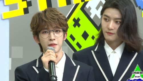 《创造营4》花絮，韩美娟摘掉假发不敢认，刘宇“爱豆脸”抢镜