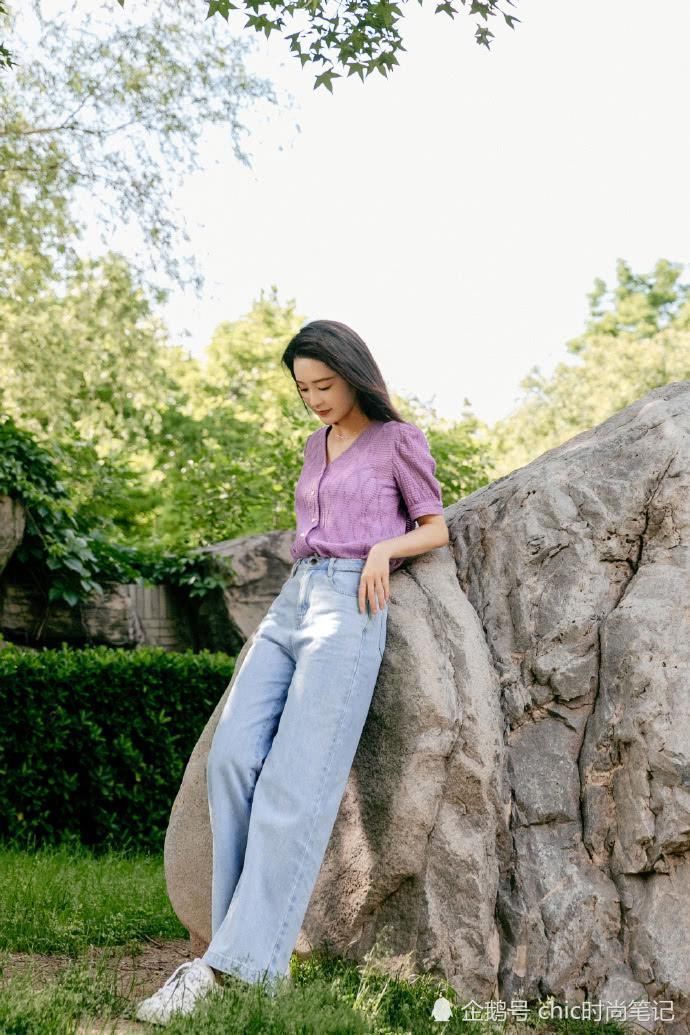 今夏看好BM风,你的衣橱还缺一件这样的短上衣才足够甜美有型格