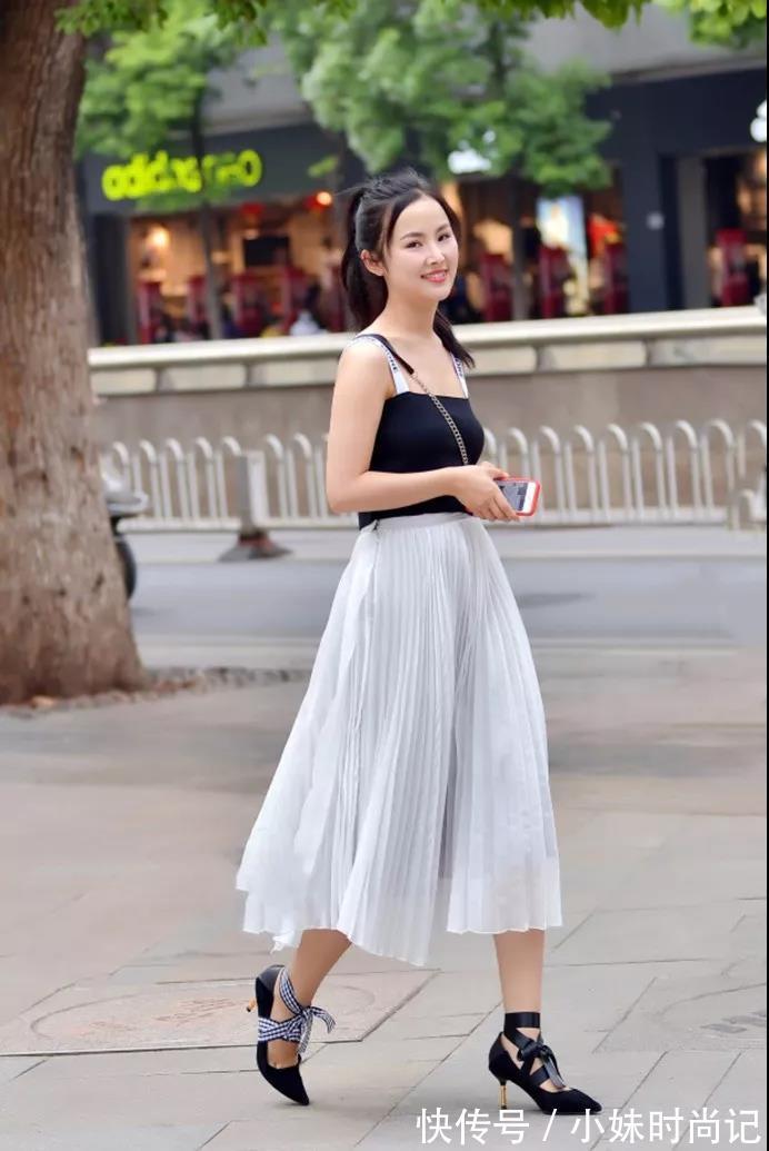 搭配 街拍路人,美丽大方的搭配,犹如仙女在凡间