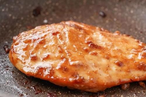 吃肉|血糖高不能吃肉？医生提醒：3种肉有助于控糖，2种肉易升糖