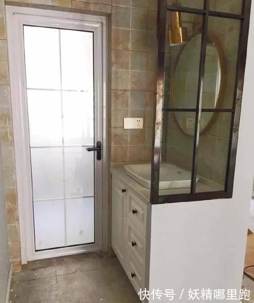 洗衣机位|装修终于完工总体花了10万左右，电视墙太喜欢，餐厅还做了卡座