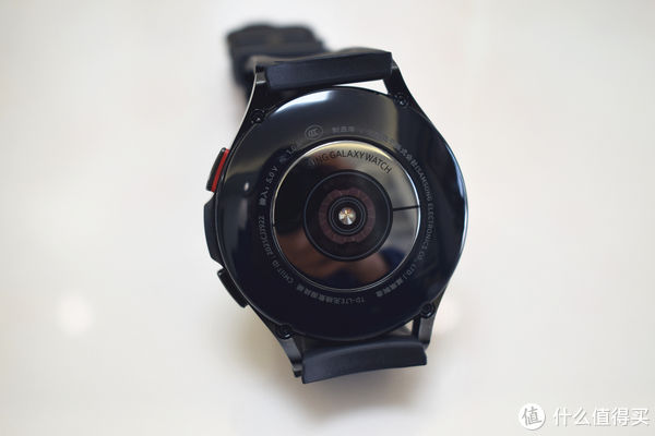 g雄关漫道“道”数码 篇六：转投Wear OS的三星Galaxy Watch 4 classic好玩吗？