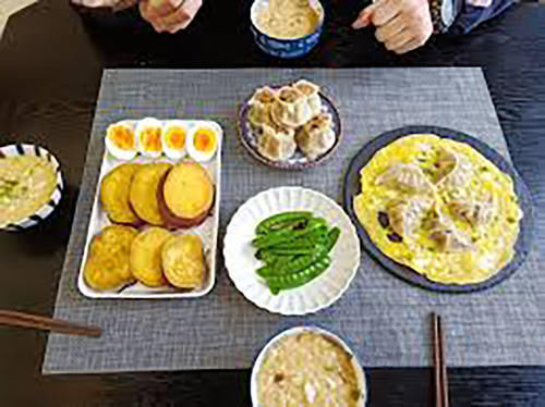 儿子隔三差五要吃此早餐，平底锅一烙10分钟就上桌，解馋还顶饱