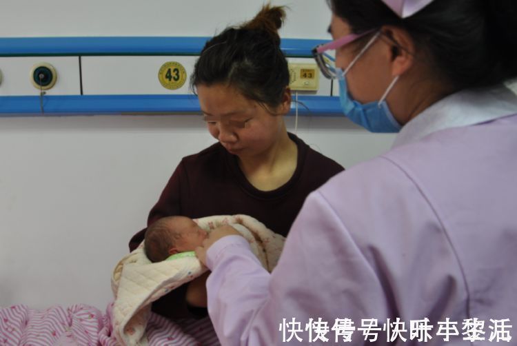 母乳喂养|为啥吃母乳的宝宝体格“倍儿棒”? 母乳具备的优点,奶粉难模仿