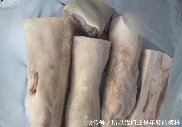 在农村集市上有很多超大号猪蹄子,这些猪蹄都是什么猪的?吃了对人有没有害?
