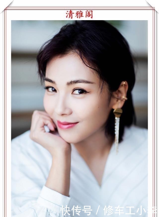 书法&女明星刘涛书法作品欣赏,笔力圆润结体自然,网友可比肩书法家