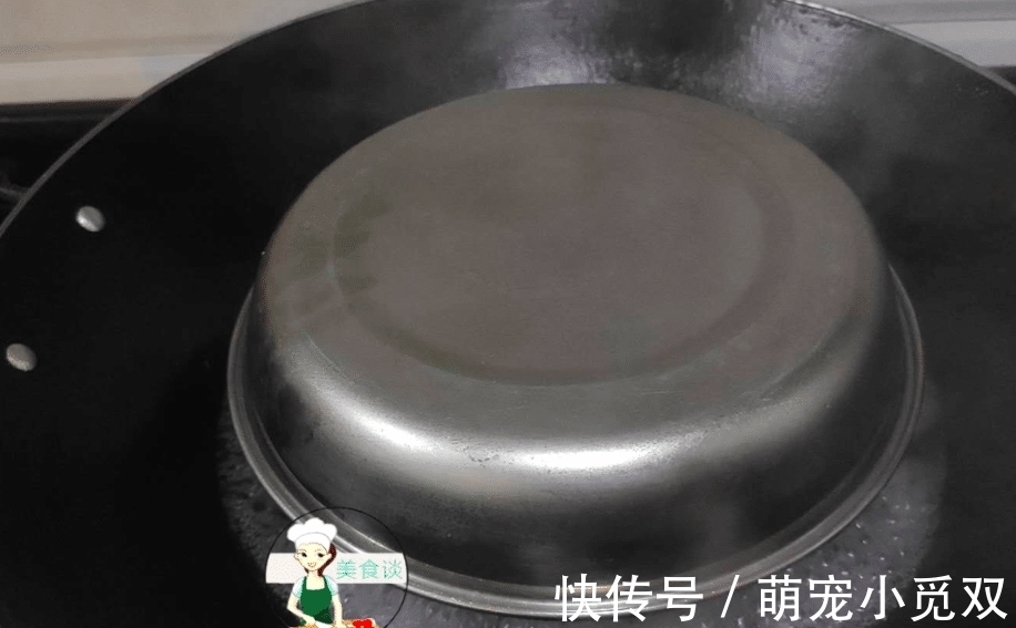 营养健康|木耳跟这菜是绝配,蒸一蒸就好,营养好吃不上火,常吃提高免疫力