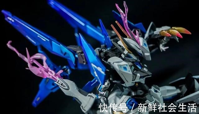 模友|狼王风格改造双重锻异端高达模型!
