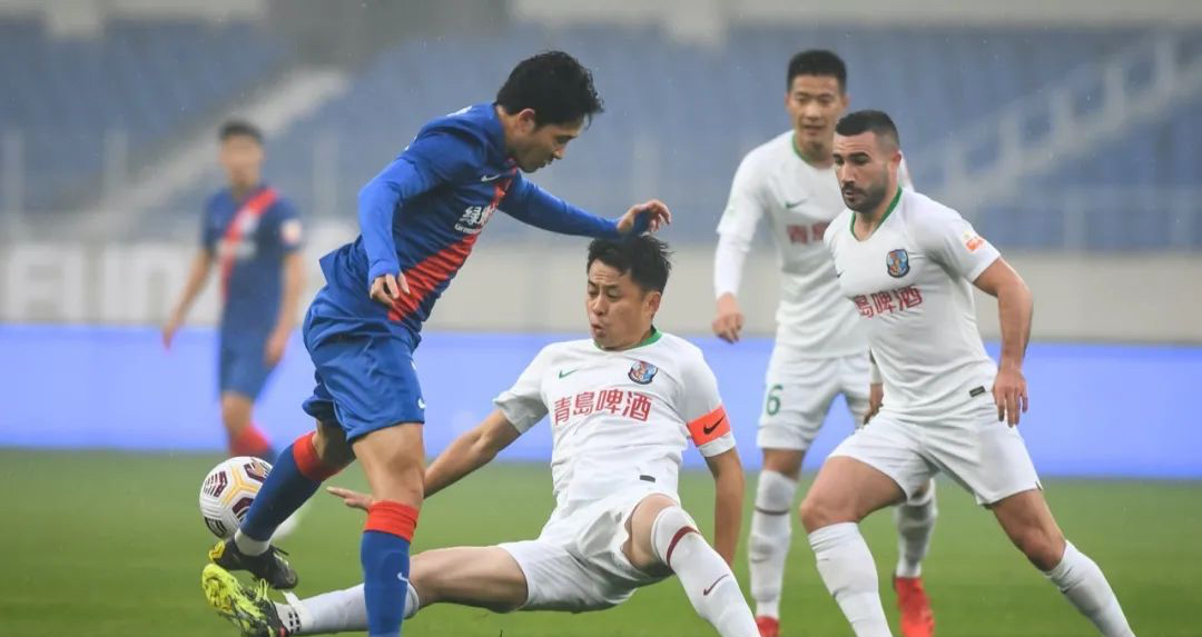 青島隊(duì)|CCTV5直播！申花放青島一馬？周俊辰反戈回歸在即，德里尼面臨傷停