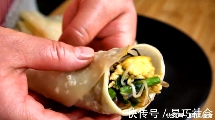 此面食太好吃了,三十秒就能出锅,香软筋道,孩子早上能吃四个