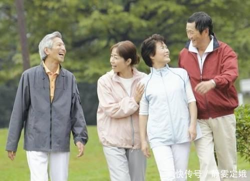 寿命|饭后5件“小事”,正在偷偷“盗走”你的寿命,多数人以为养生