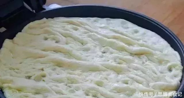 孩子|3分钟教你做酱香饼,比蒸馒头还简单,香辣焦酥,大人孩子抢着吃