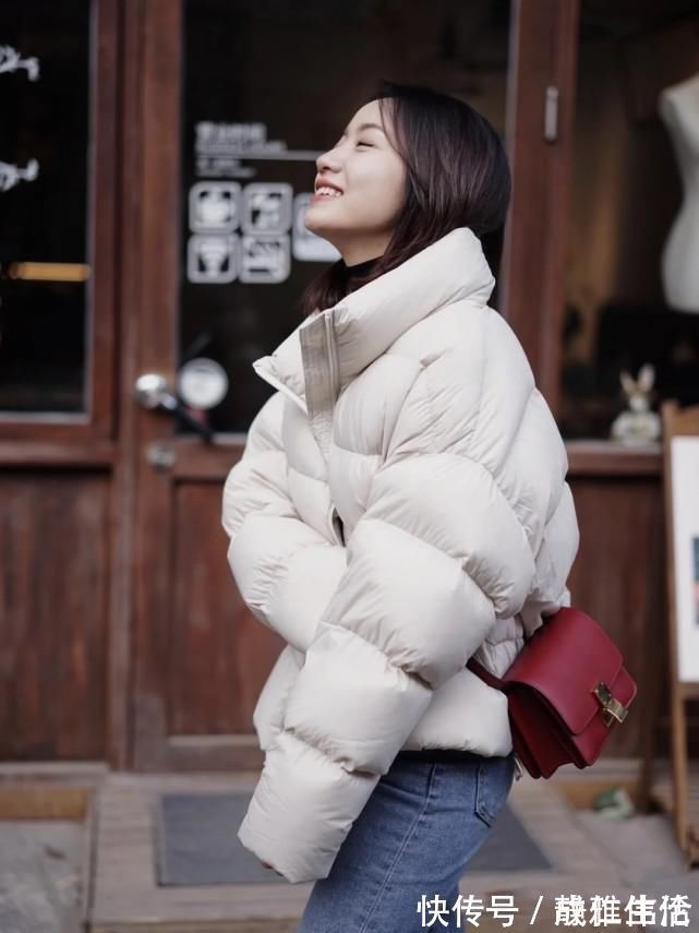 拍打|羽绒服洗完成一坨了怎么办，先不要担心，几个小方法轻松解决