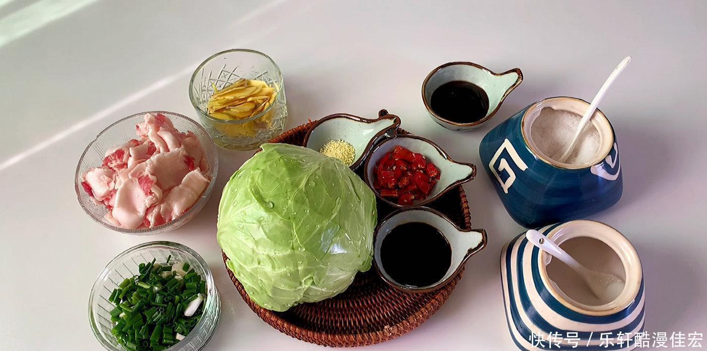 包菜不要直接下锅炒,多加这一步,脆甜爽口,下饭菜少不了