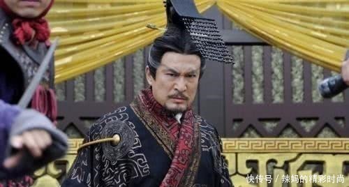 替爷爷上朝|秦王要吃公鸡下的蛋，大臣们毫无办法，却被一12岁小孩轻松解决