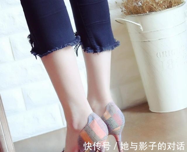 细高跟 矮个子姑娘的增高利器,一双气质又不累脚的高跟鞋必不可少!